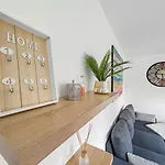 Villa Maison Moderne T5 - 4 Ch Sdb Privatives - Terrasse