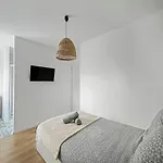 Maison Moderne T5 - 4 Ch Sdb Privatives - Terrasse Poitiers