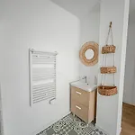 Maison Moderne T5 - 4 Ch Sdb Privatives - Terrasse Villa Poitiers