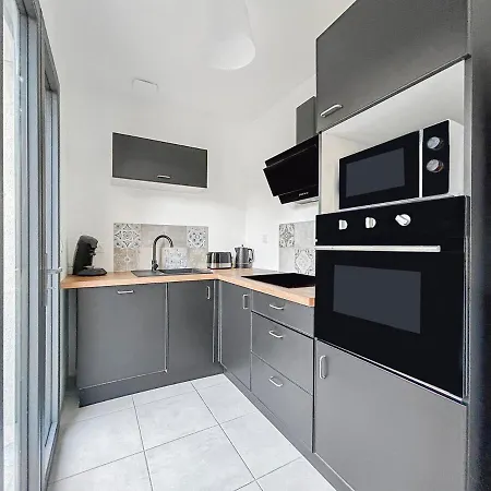 Villa Maison Moderne T5 - 4 Ch Sdb Privatives - Terrasse Poitiers