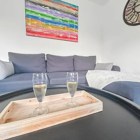 Maison Moderne T5 - 4 Ch Sdb Privatives - Terrasse Villa *