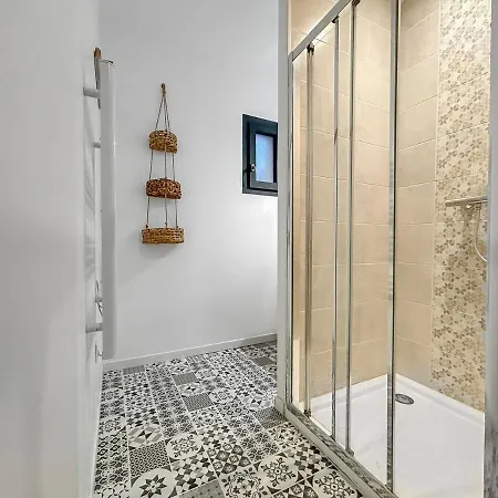 Maison Moderne T5 - 4 Ch Sdb Privatives - Terrasse Poitiers