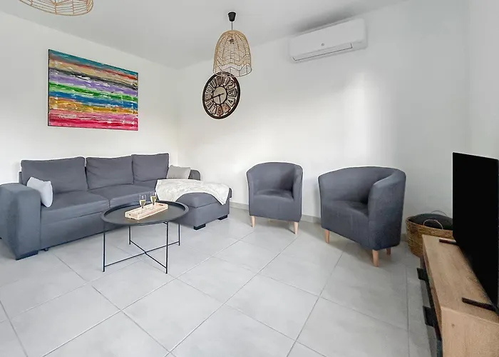 Maison Moderne T5 - 4 Ch Sdb Privatives - Terrasse * Poitiers