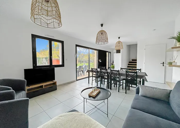 Villa Maison Moderne T5 - 4 Ch Sdb Privatives - Terrasse Poitiers