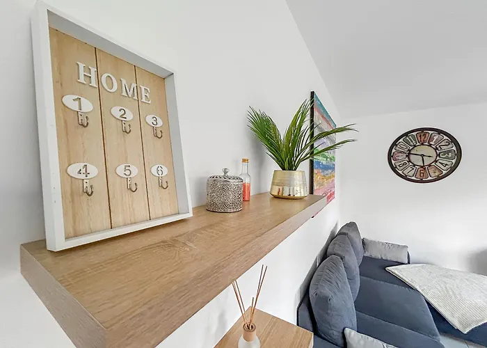 Maison Moderne T5 - 4 Ch Sdb Privatives - Terrasse * Poitiers