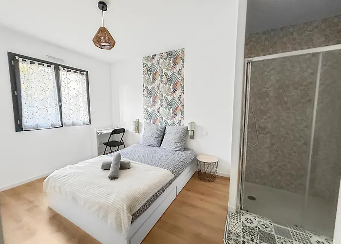 Maison Moderne T5 - 4 Ch Sdb Privatives - Terrasse * Poitiers