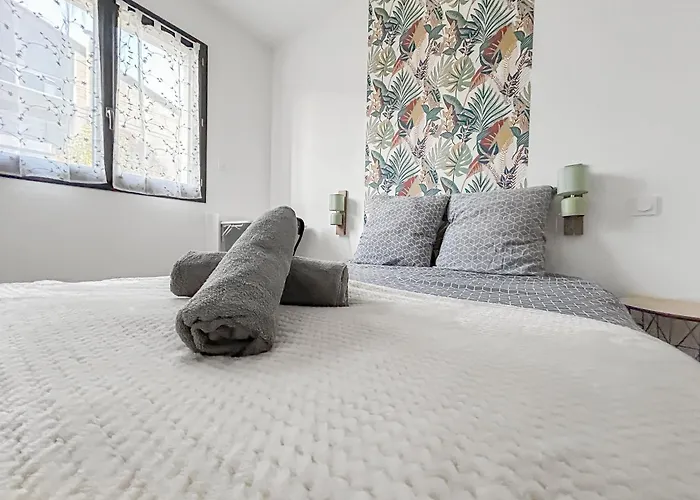 Villa Maison Moderne T5 - 4 Ch Sdb Privatives - Terrasse Poitiers