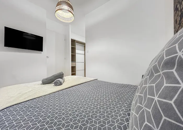 Villa Maison Moderne T5 - 4 Ch Sdb Privatives - Terrasse Poitiers