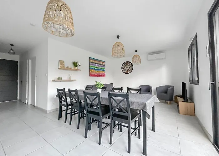 Maison Moderne T5 - 4 Ch Sdb Privatives - Terrasse Villa Poitiers