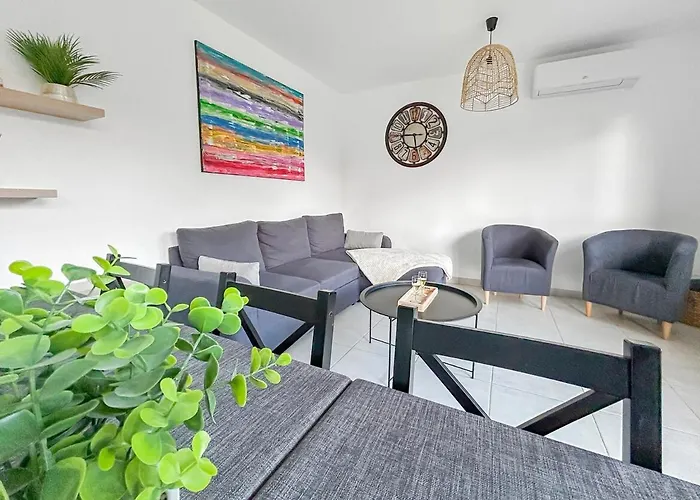 Maison Moderne T5 - 4 Ch Sdb Privatives - Terrasse * Poitiers