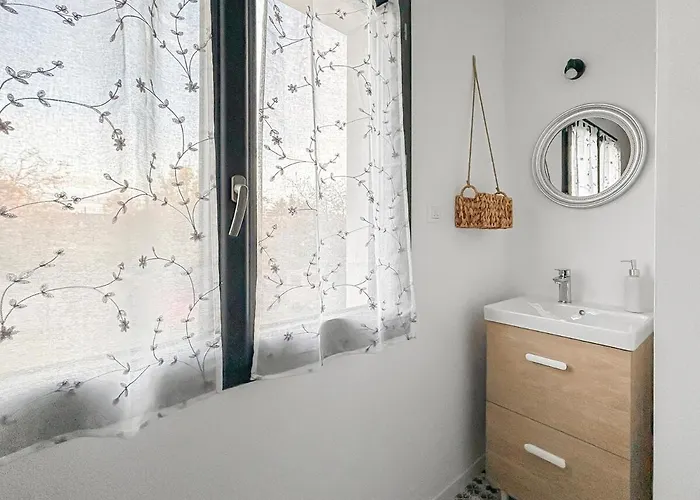 Maison Moderne T5 - 4 Ch Sdb Privatives - Terrasse Villa *